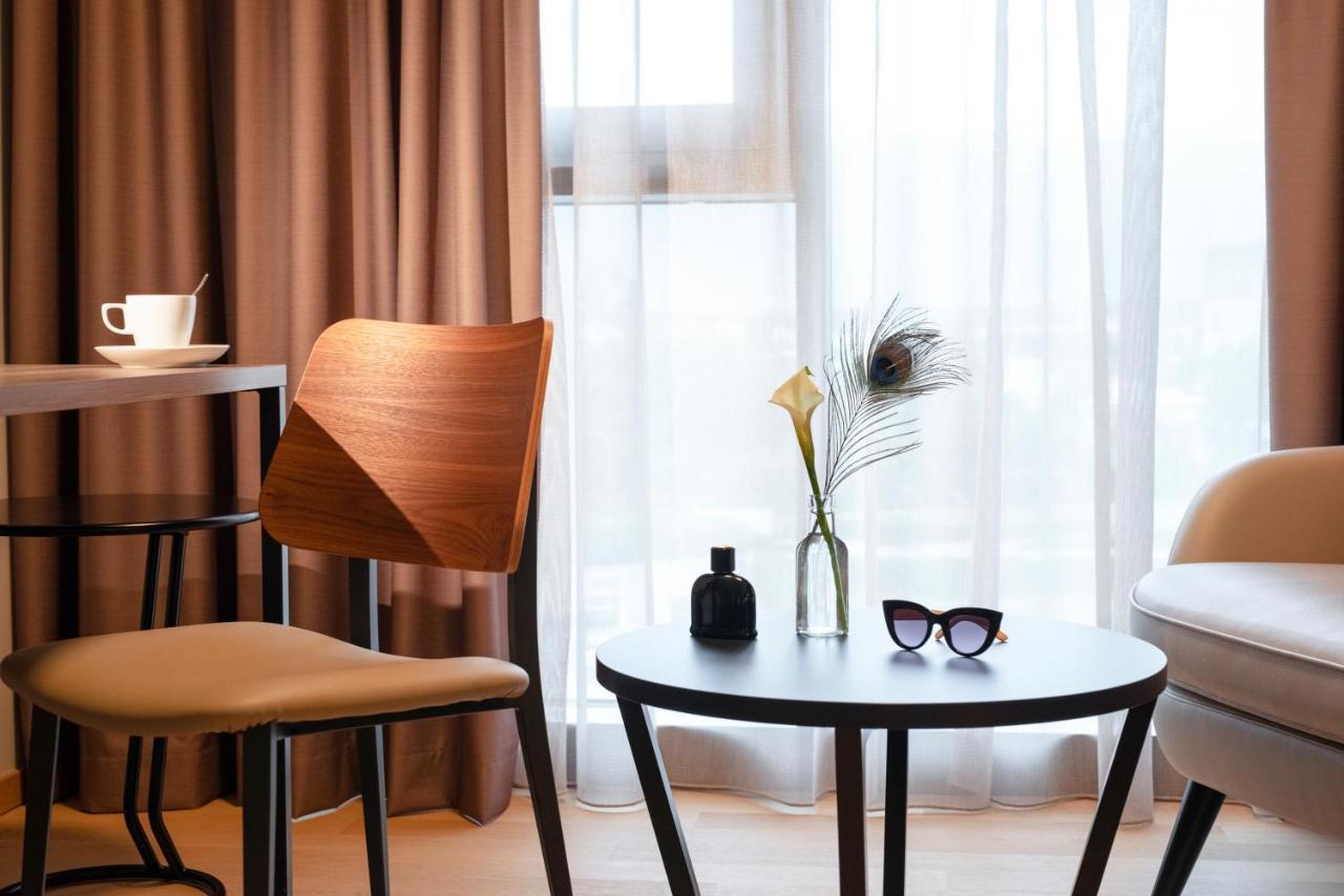 Mercure Geneva Airport Hotel Meyrin