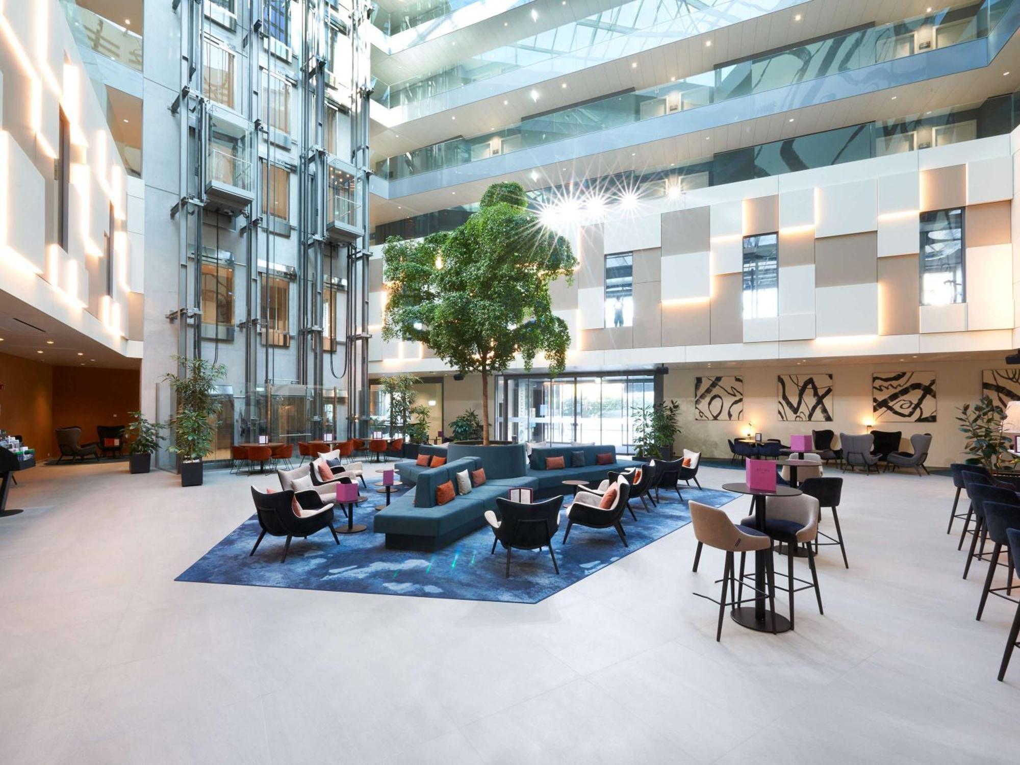 Hotel Mercure Geneva Airport 4*