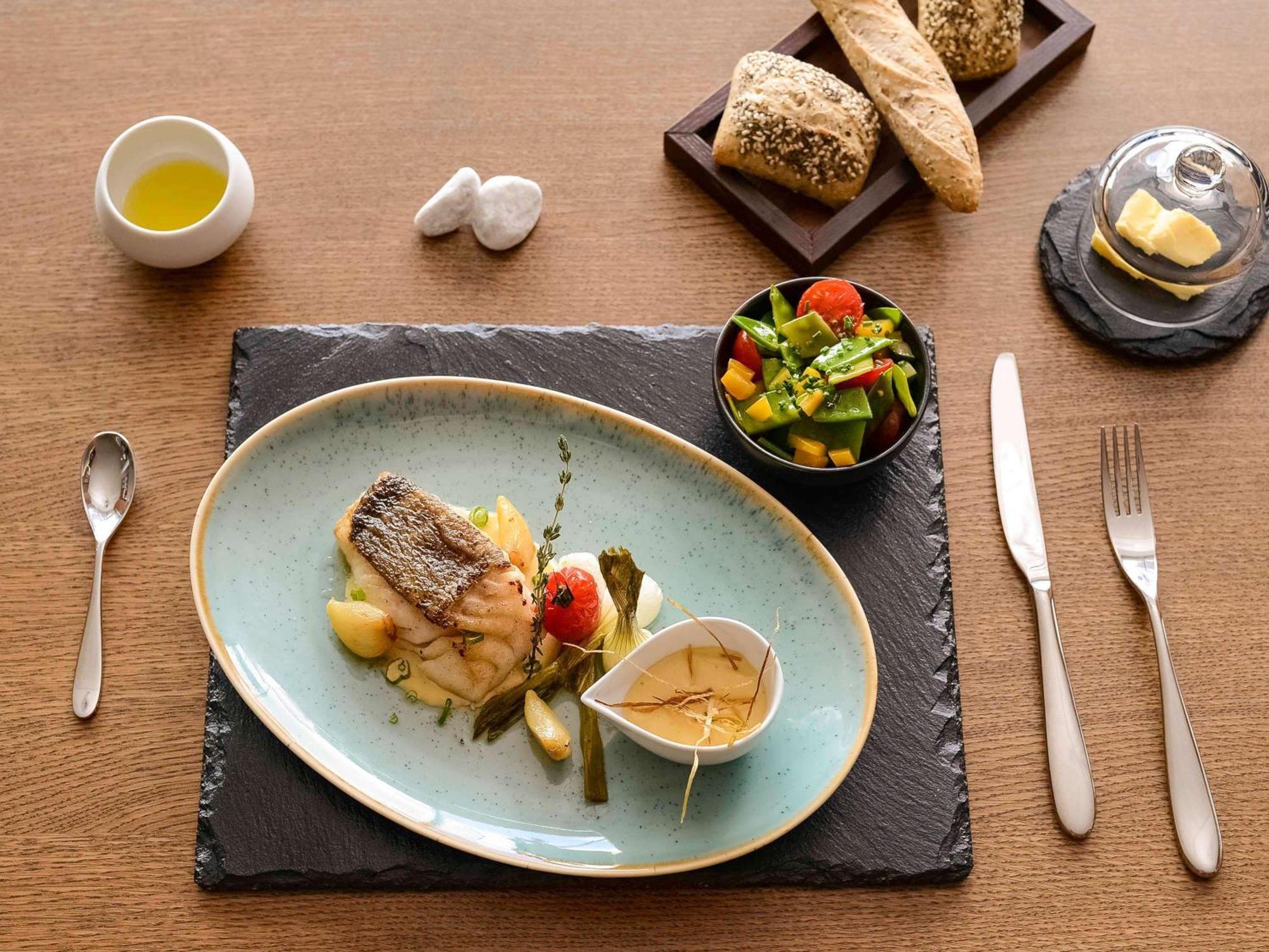 Hotel Mercure Geneva Airport 4*