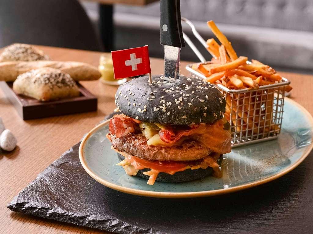 Mercure Geneva Airport 4*