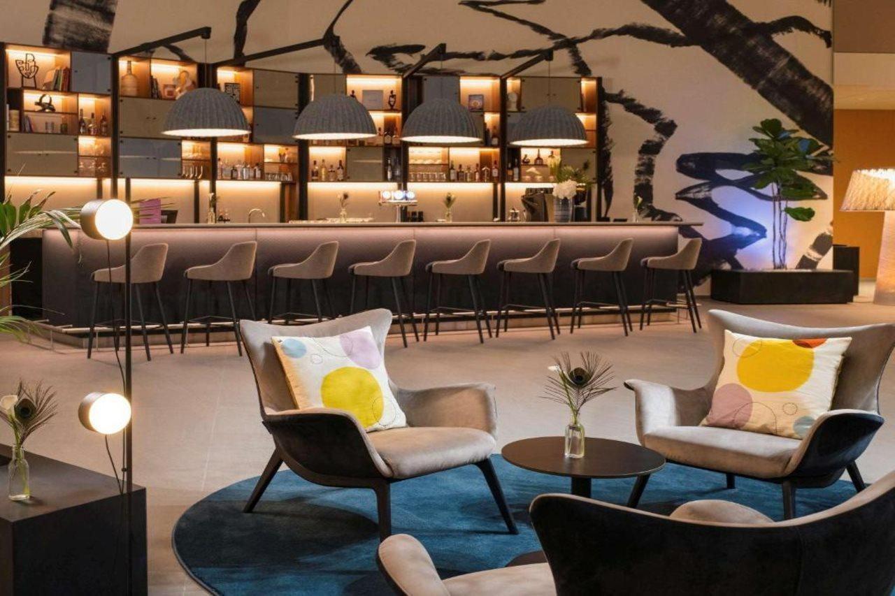 Mercure Geneva Airport 4*